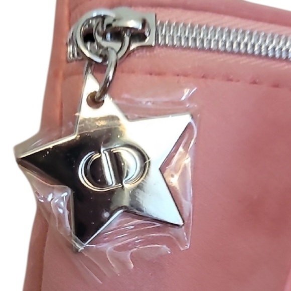 Dior Pink Cosmetic Bag NWOT - Picture 3 of 4